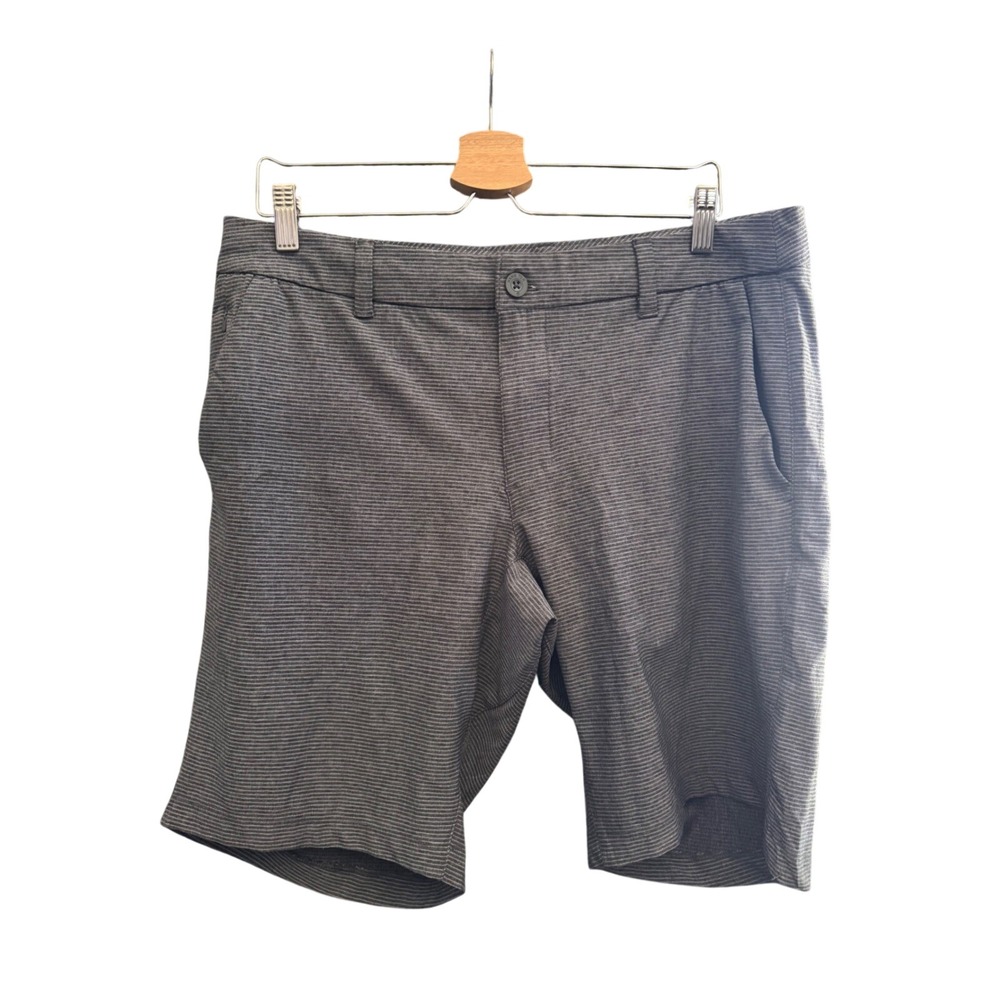 Hang Ten Mens Hybrid Walk Shorts Gray White Micro Stripe Size 34 Stretch Casual